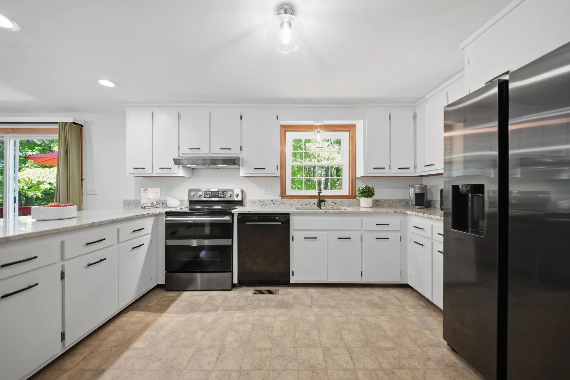 39 Norma Drive Nashua NH 03062