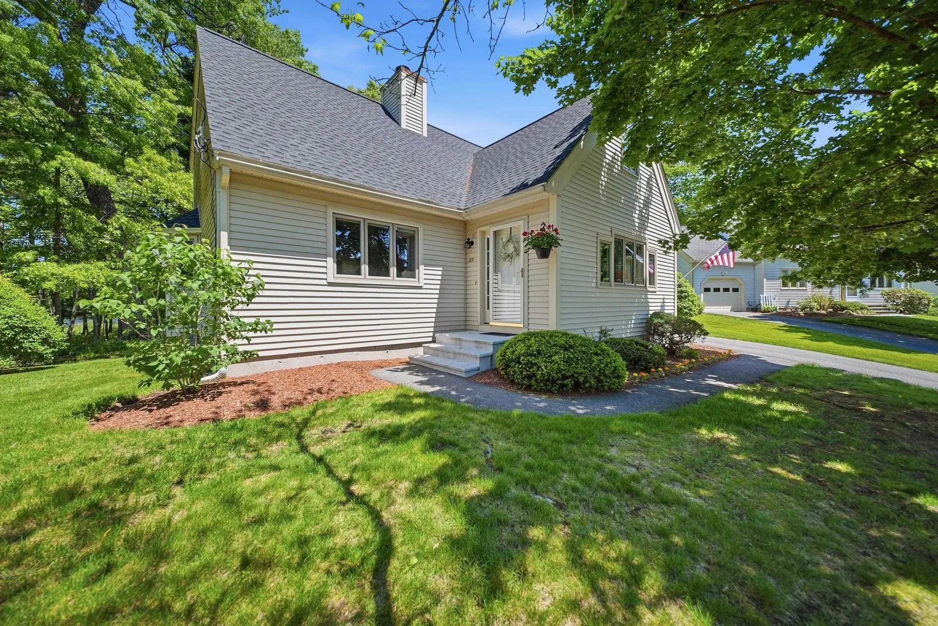 39 Norma Drive Nashua NH 03062