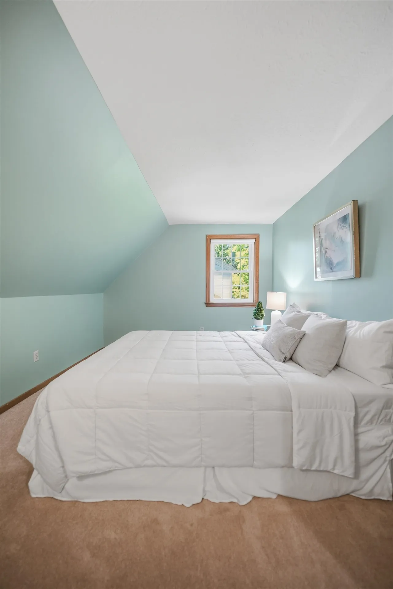 39 Norma Drive Nashua NH 03062