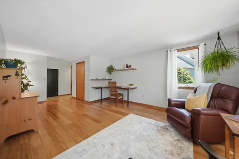 39 Norma Drive Nashua NH 03062