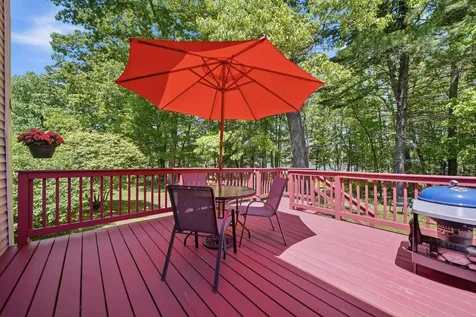 39 Norma Drive Nashua NH 03062
