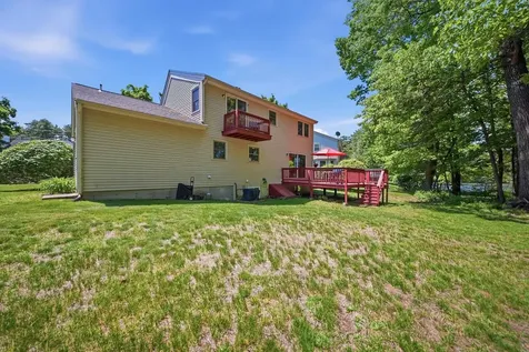 39 Norma Drive Nashua NH 03062