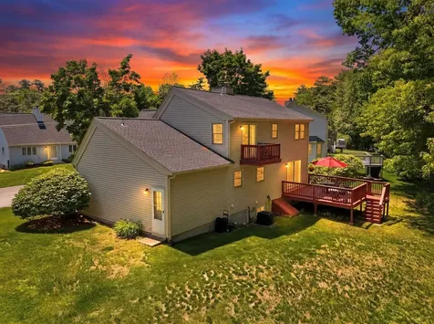 39 Norma Drive Nashua NH 03062