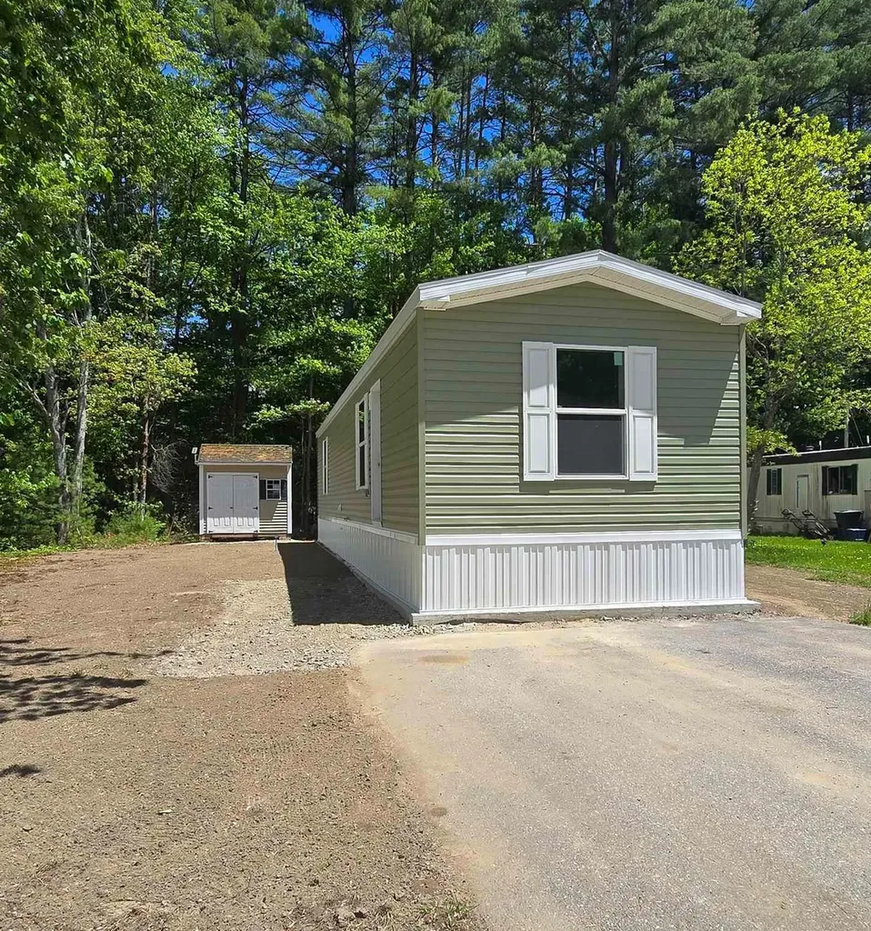 12 Boanza Drive Concord NH 03303