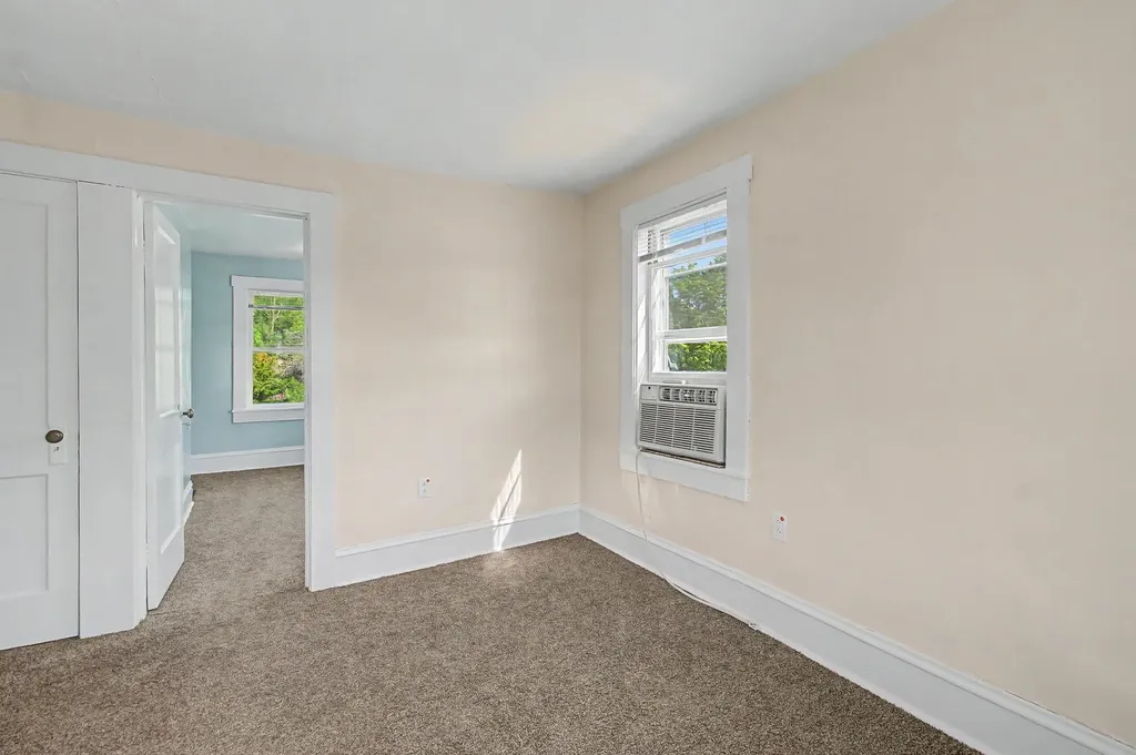 64 Pine Street Winooski VT 05404