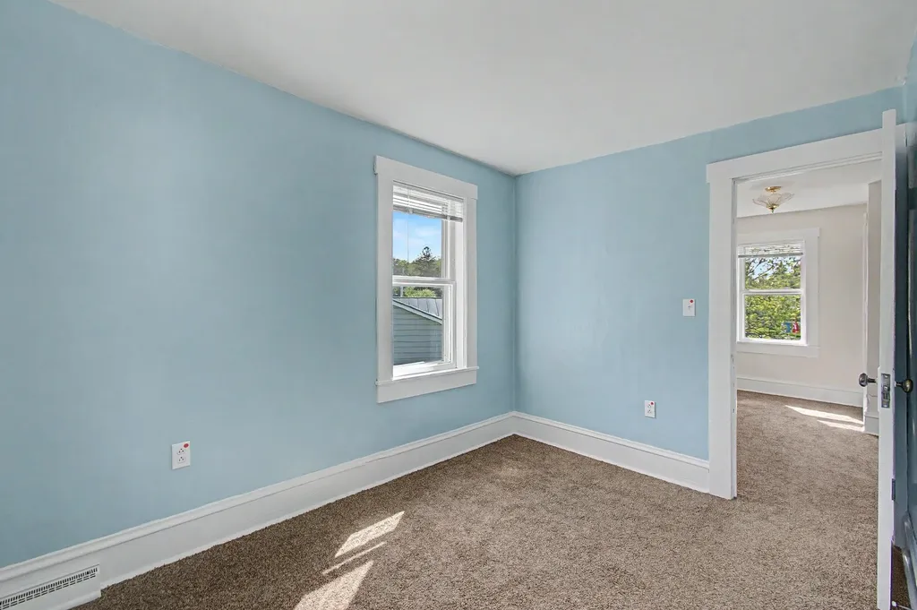 64 Pine Street Winooski VT 05404