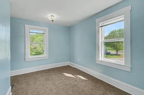64 Pine Street Winooski VT 05404