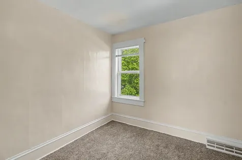 64 Pine Street Winooski VT 05404