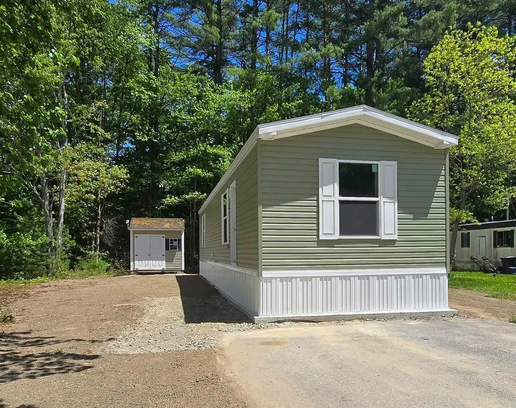 12 Boanza Drive Concord NH 03303