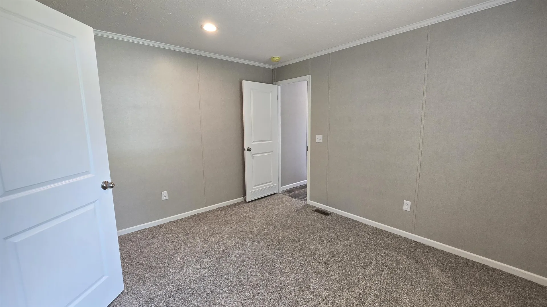 12 Boanza Drive Concord NH 03303