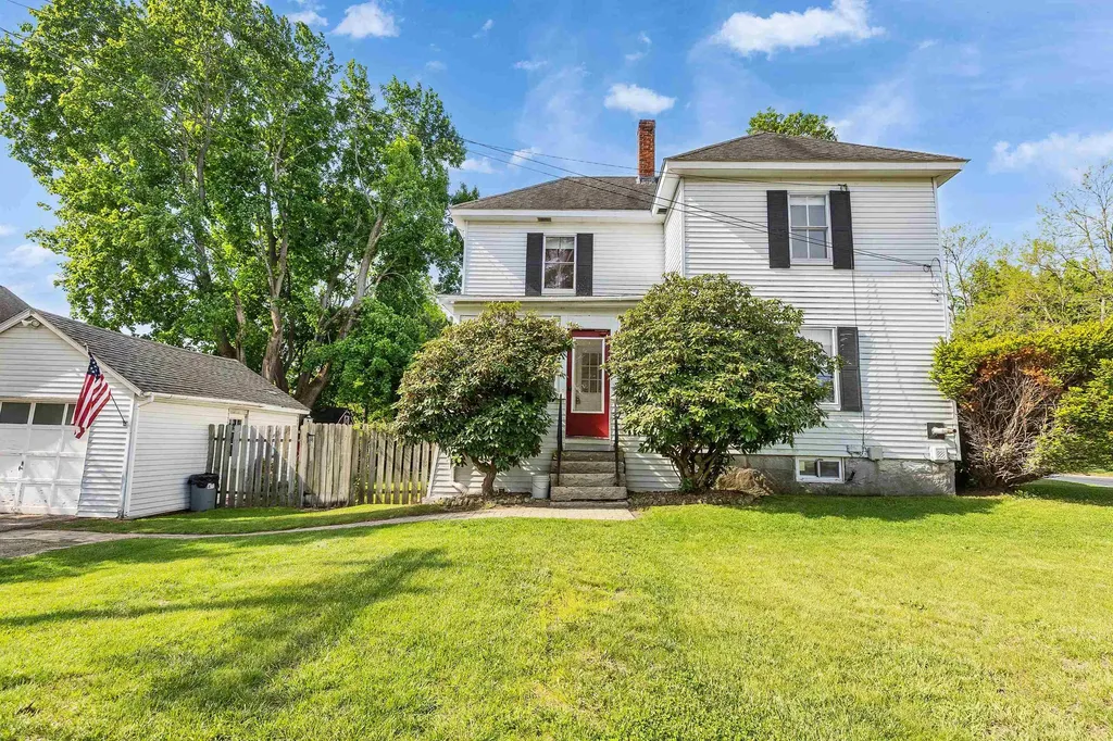 38 West Street Milford NH 03055