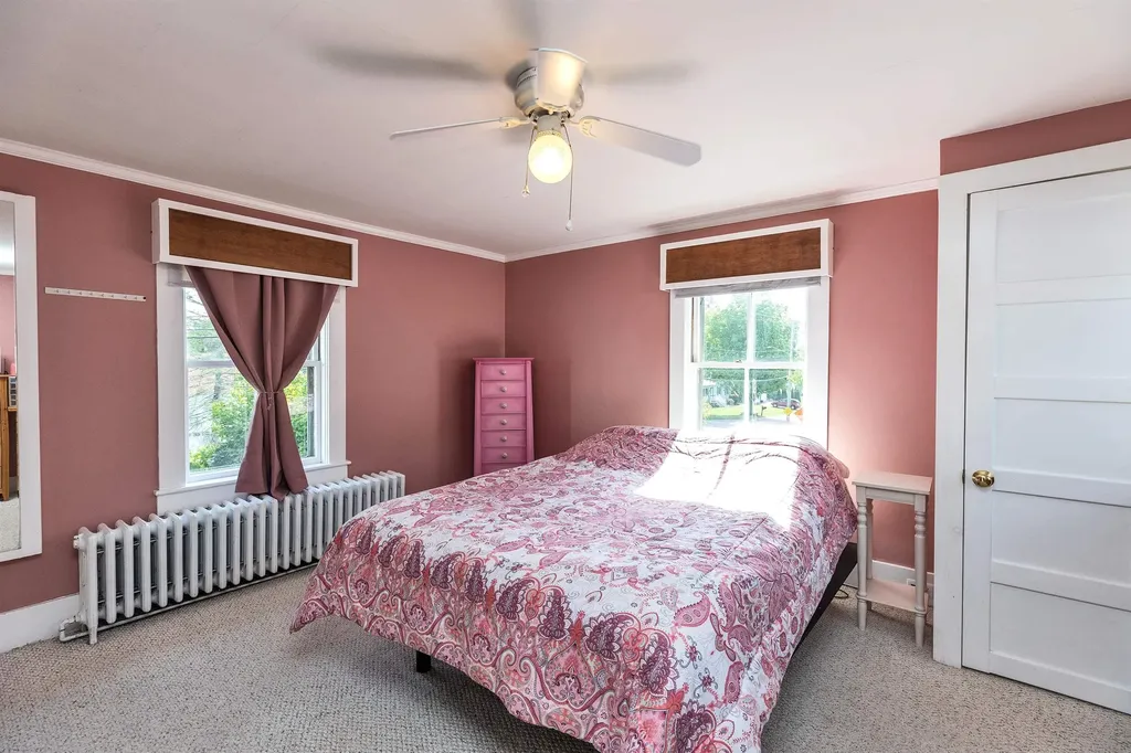 38 West Street Milford NH 03055