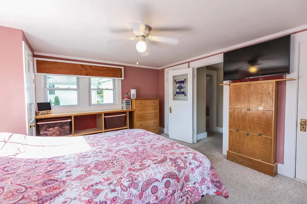 38 West Street Milford NH 03055