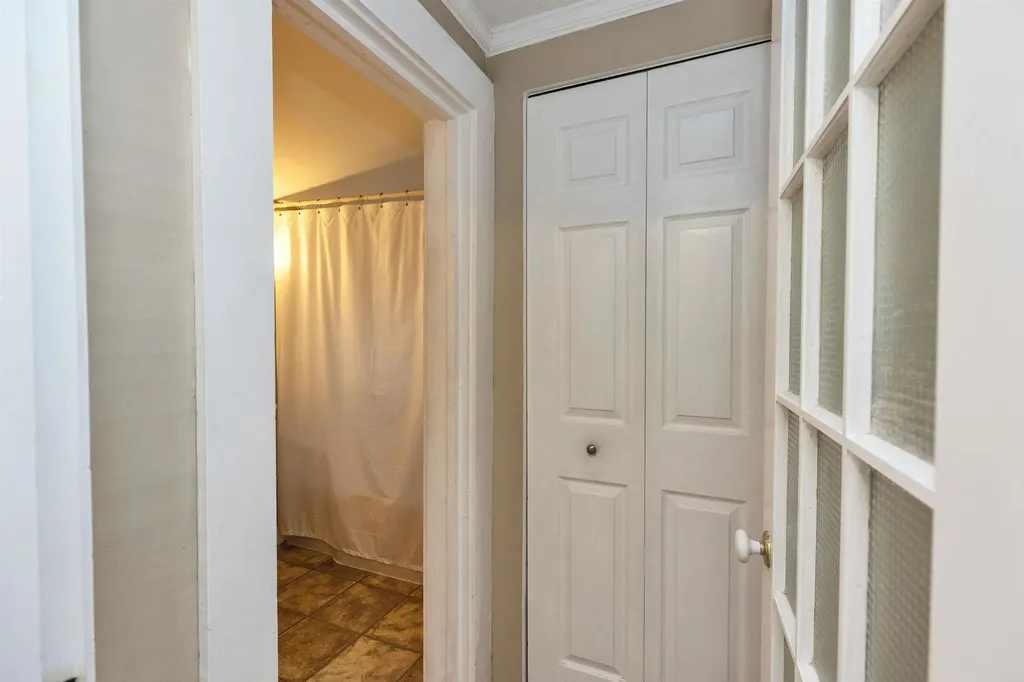 38 West Street Milford NH 03055