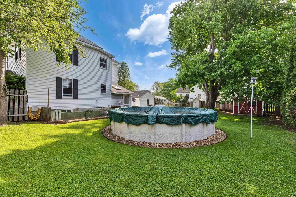 38 West Street Milford NH 03055