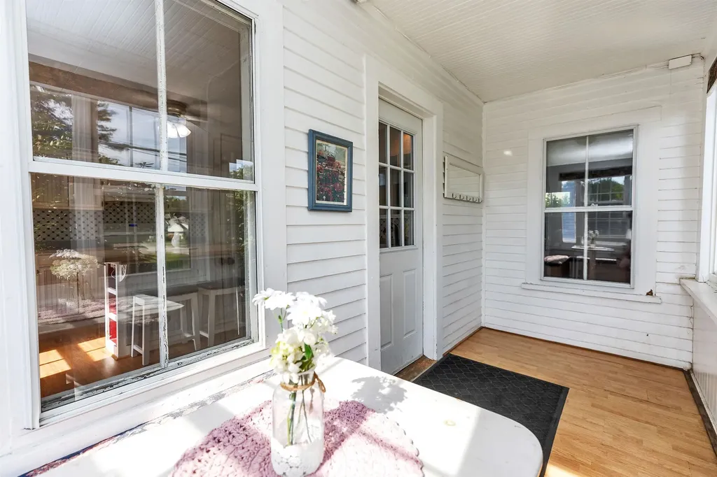 38 West Street Milford NH 03055