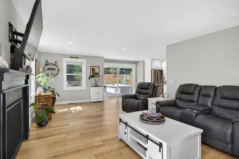 21 N Mason Road Brookline NH 03033