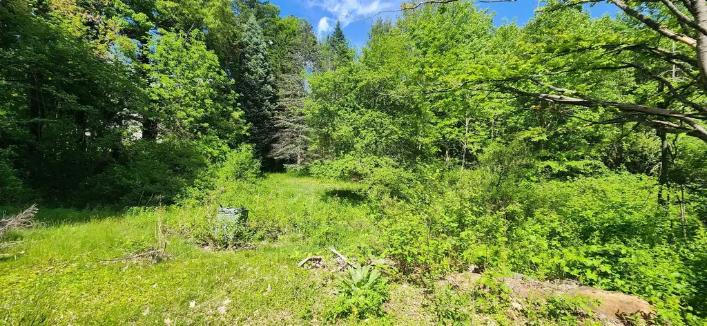 106 Mclane Lane Manchester NH 03104
