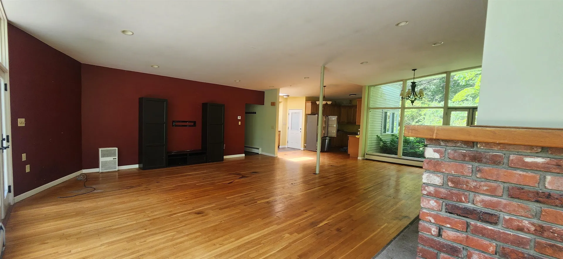 106 Mclane Lane Manchester NH 03104