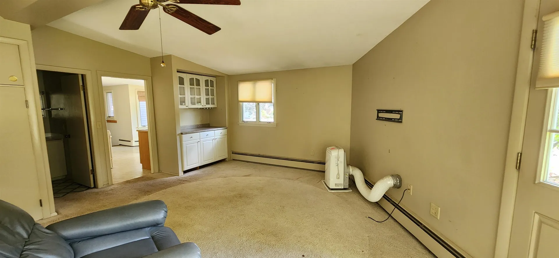 106 Mclane Lane Manchester NH 03104