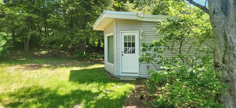 106 Mclane Lane Manchester NH 03104