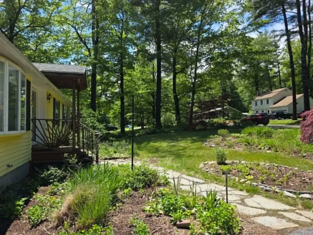 184 Carriage Hill Road Brattleboro VT 05301