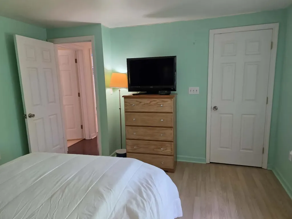 184 Carriage Hill Road Brattleboro VT 05301