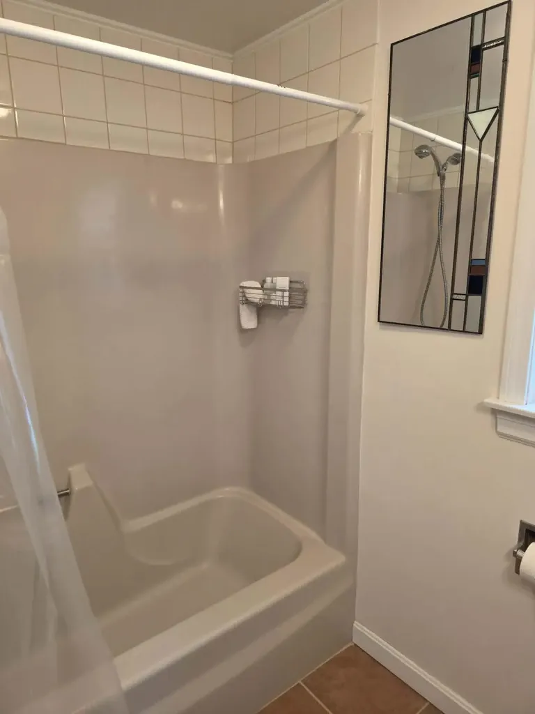 184 Carriage Hill Road Brattleboro VT 05301