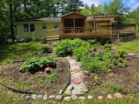 184 Carriage Hill Road Brattleboro VT 05301