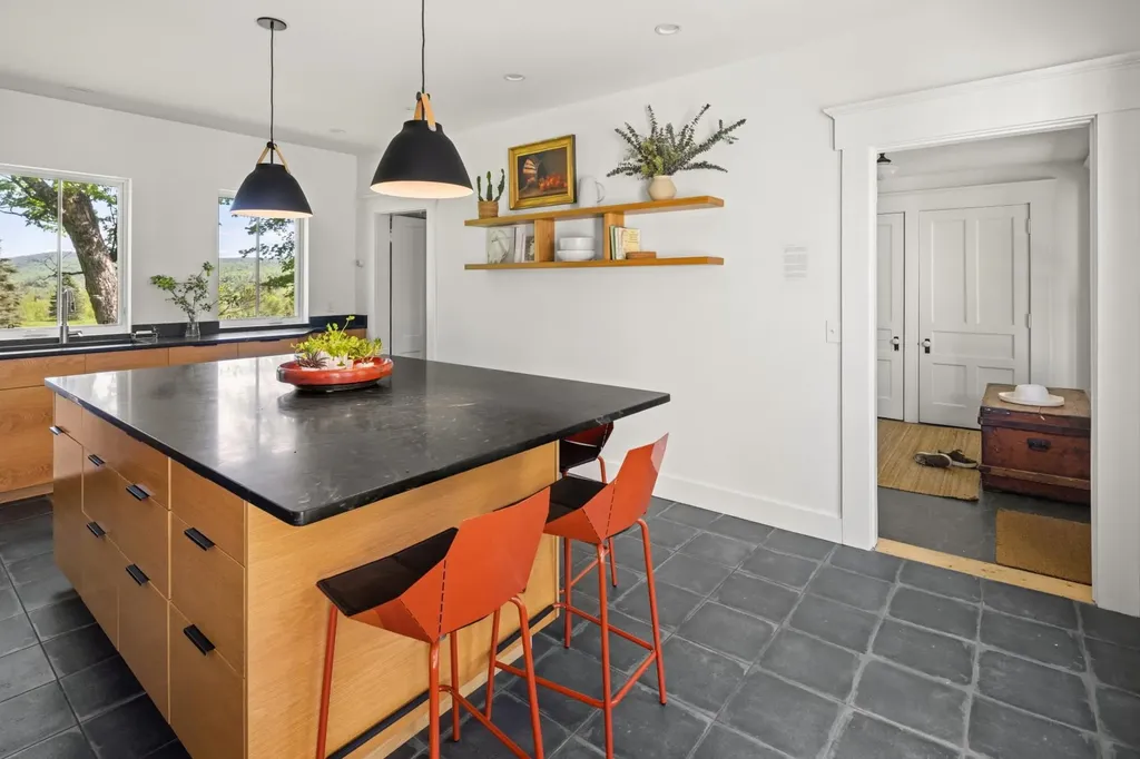 2714 Balentine Road Calais VT 05650