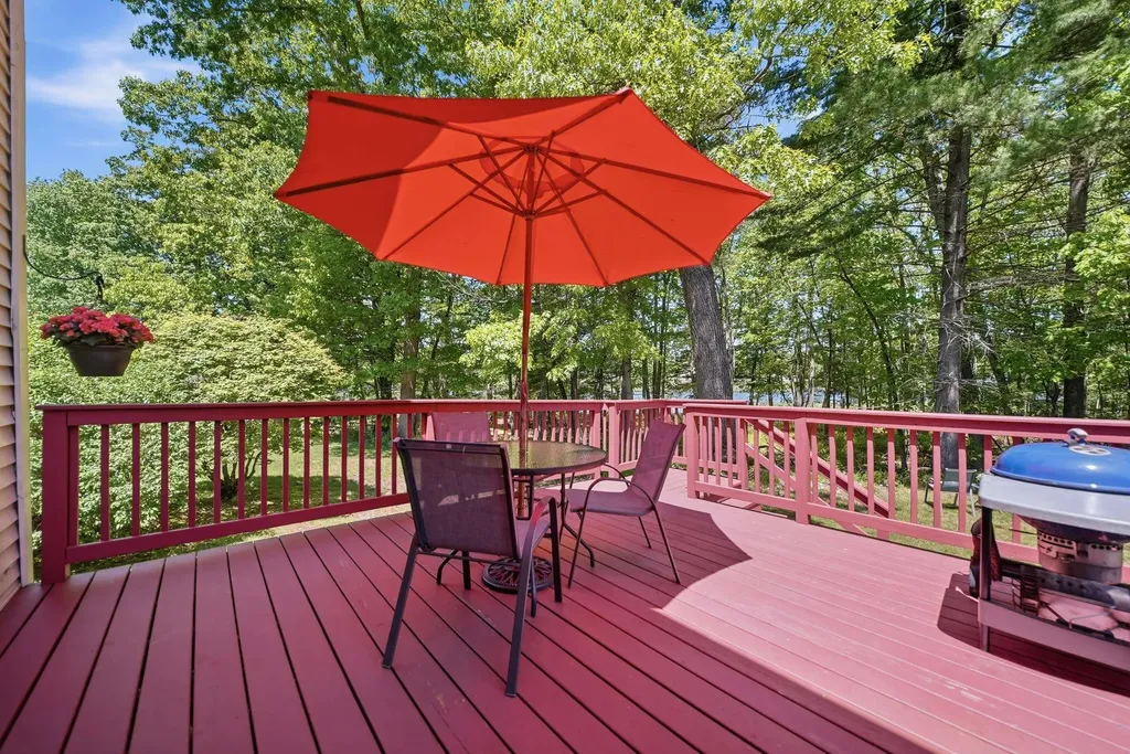 39 Norma Drive Nashua NH 03062