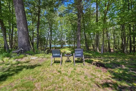 39 Norma Drive Nashua NH 03062