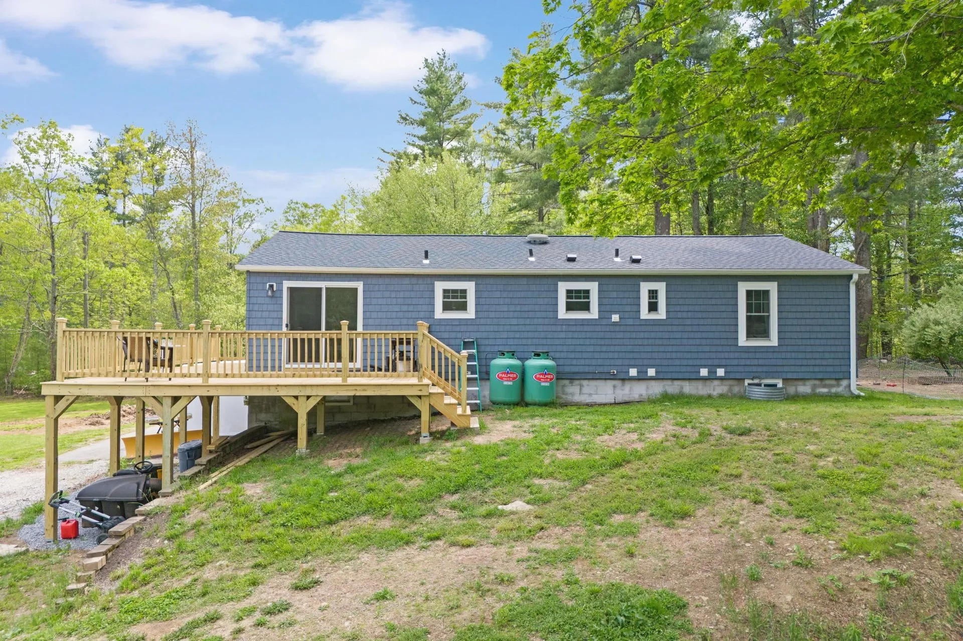 74 Little River Road Kingston NH 03848