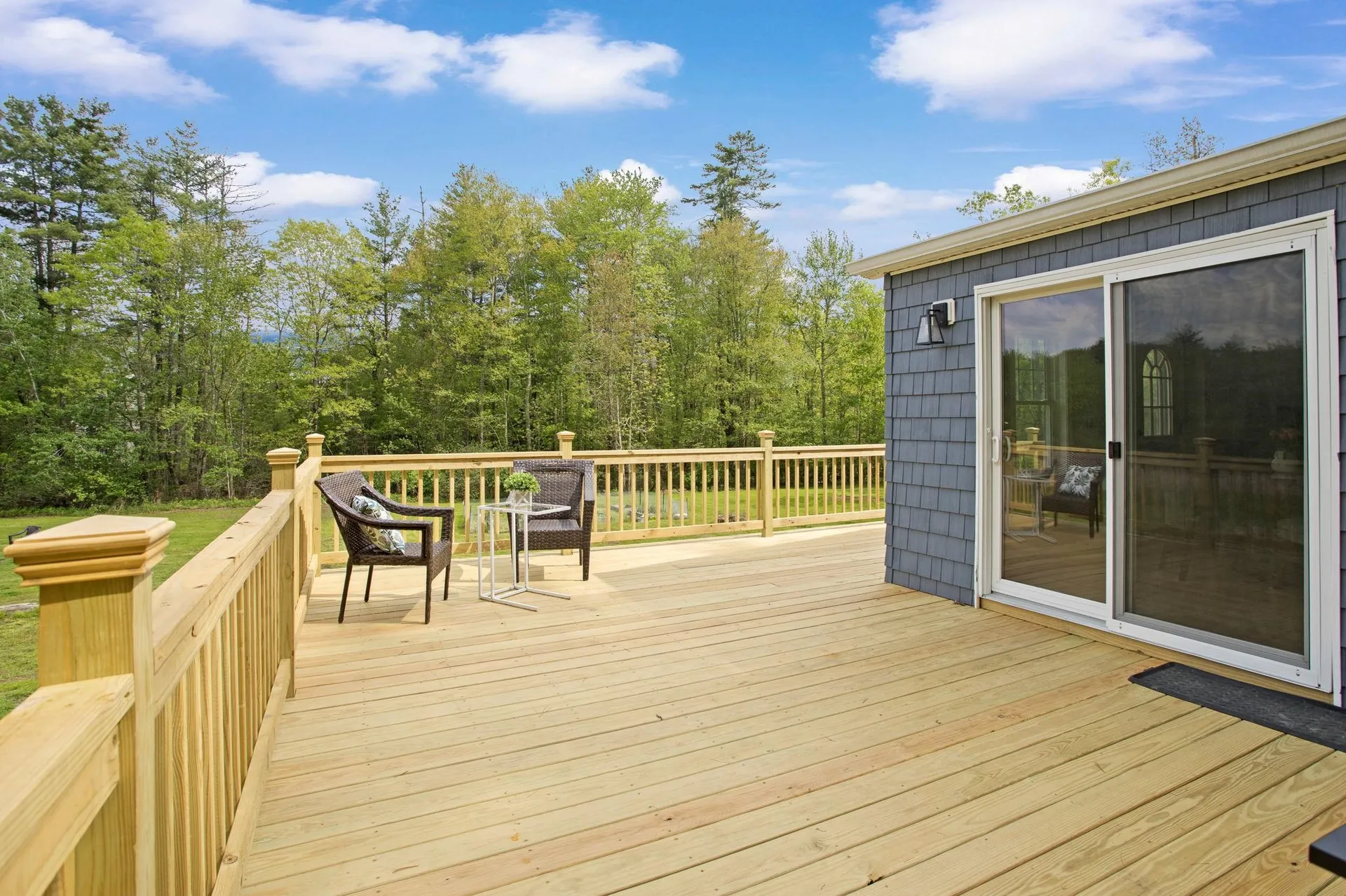 74 Little River Road Kingston NH 03848
