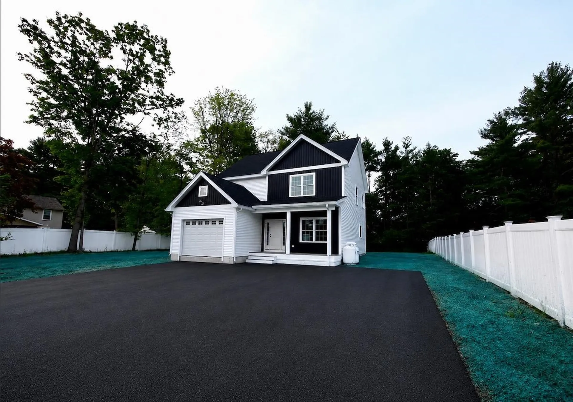 144 South Mast Street Goffstown NH 03045