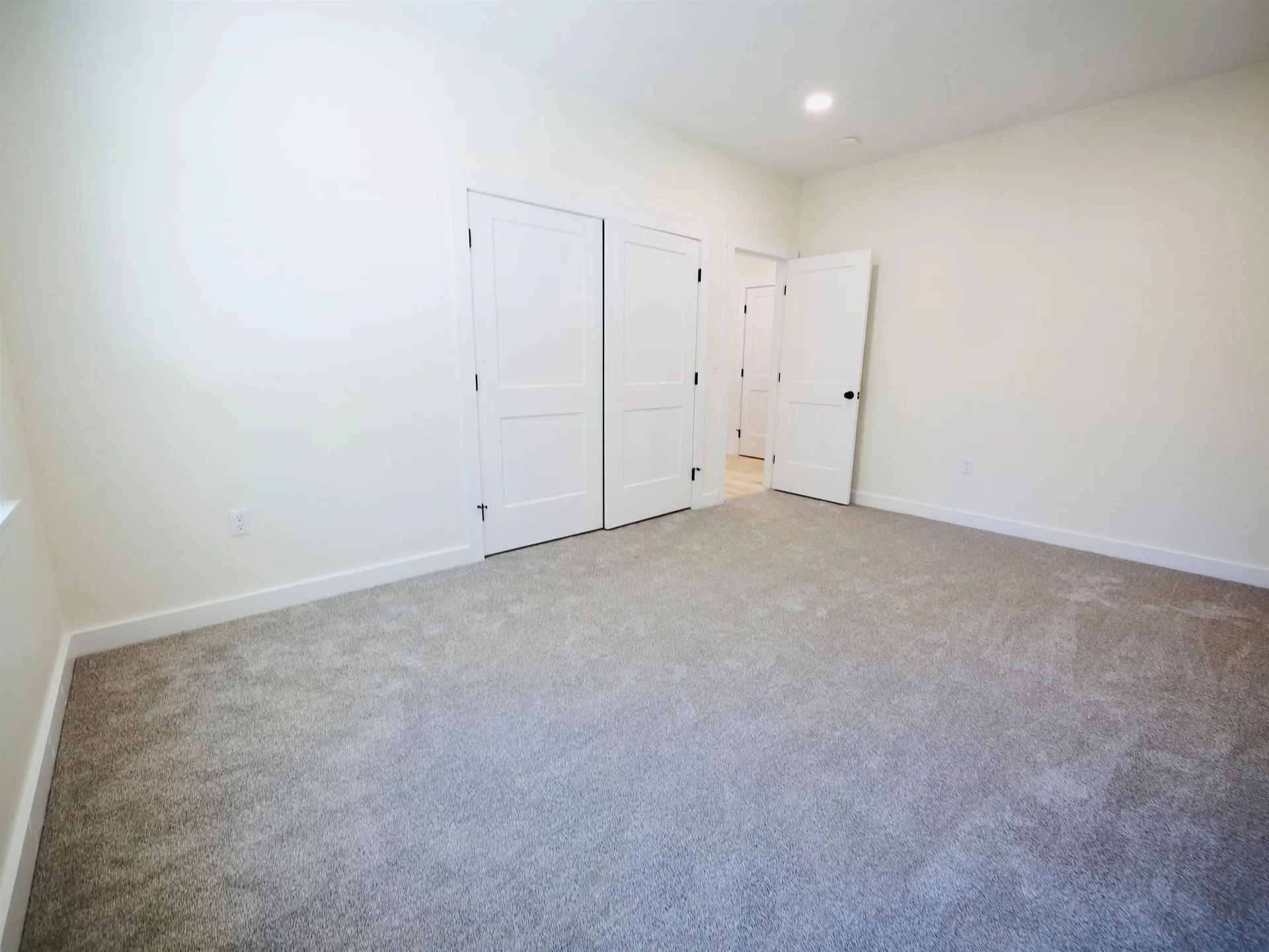144 South Mast Street Goffstown NH 03045