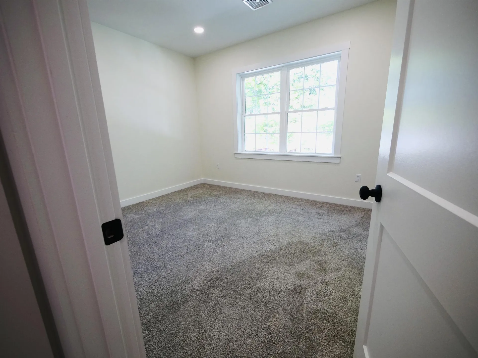144 South Mast Street Goffstown NH 03045