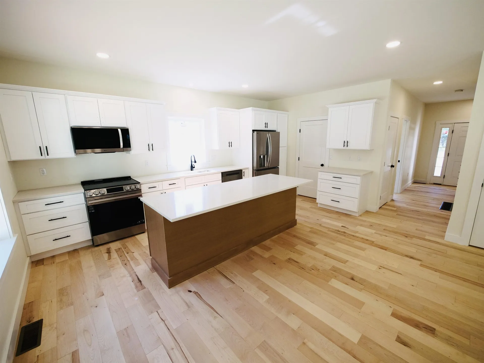 144 South Mast Street Goffstown NH 03045