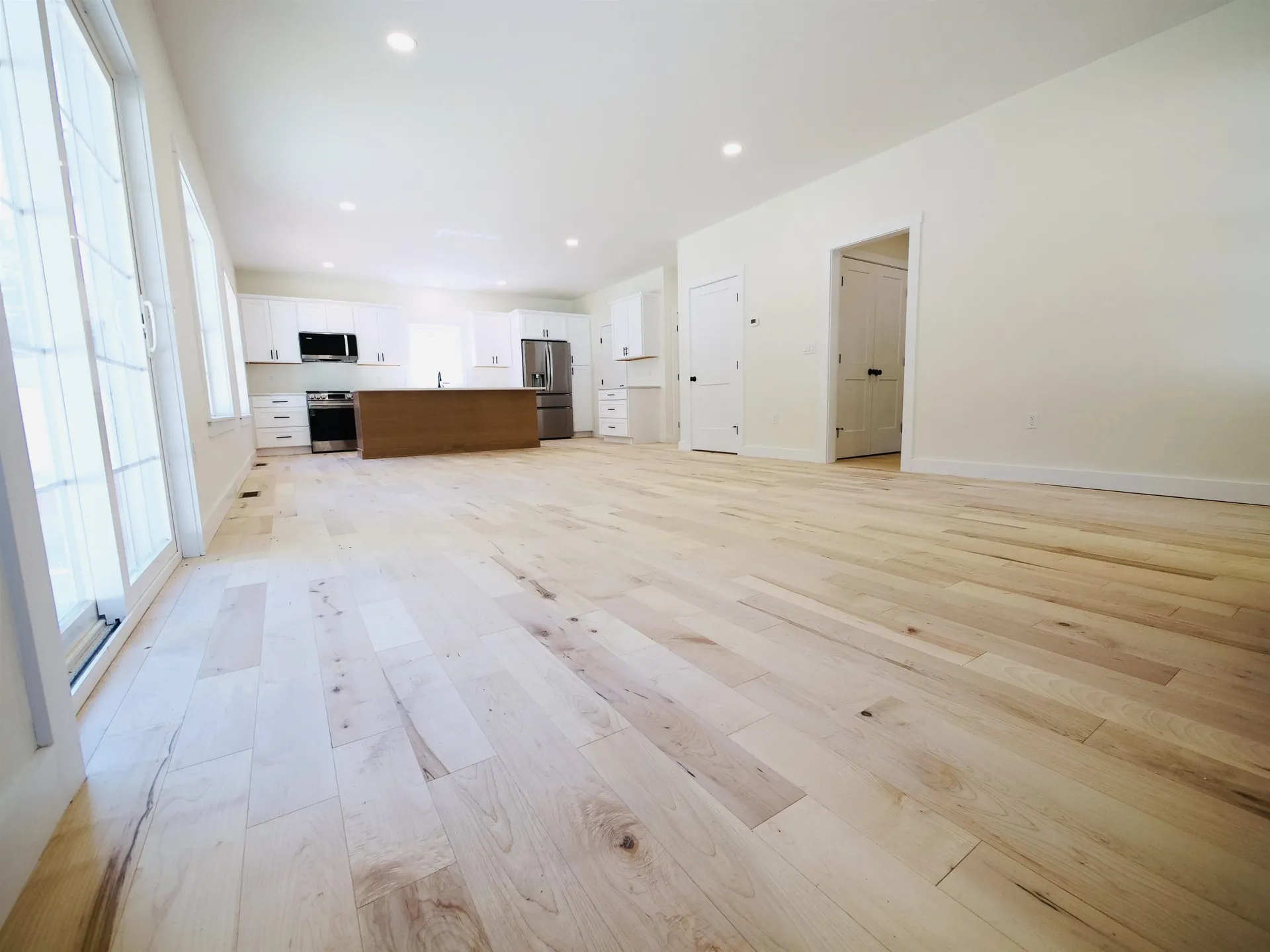 144 South Mast Street Goffstown NH 03045