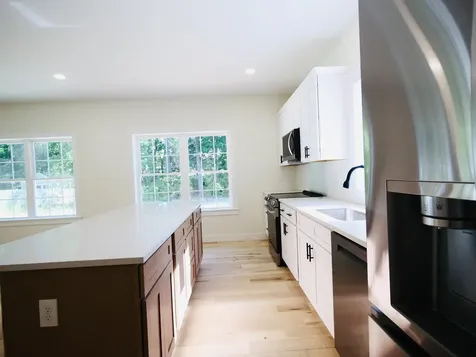 144 South Mast Street Goffstown NH 03045