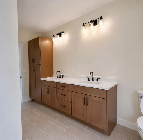 144 South Mast Street Goffstown NH 03045