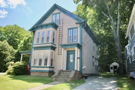 22 Maple Street Somersworth NH 03878