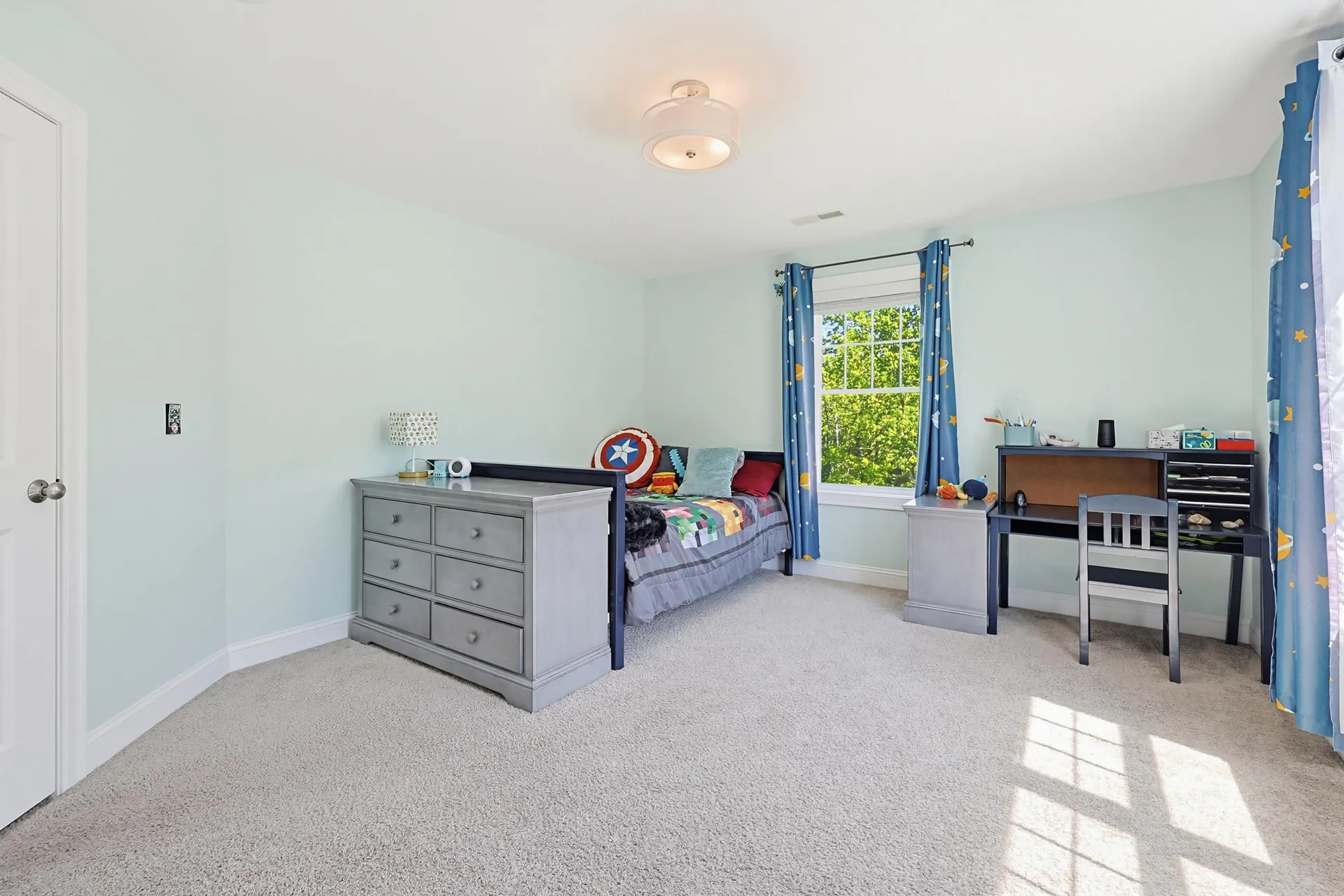 29 Aspen Drive Pelham NH 03076