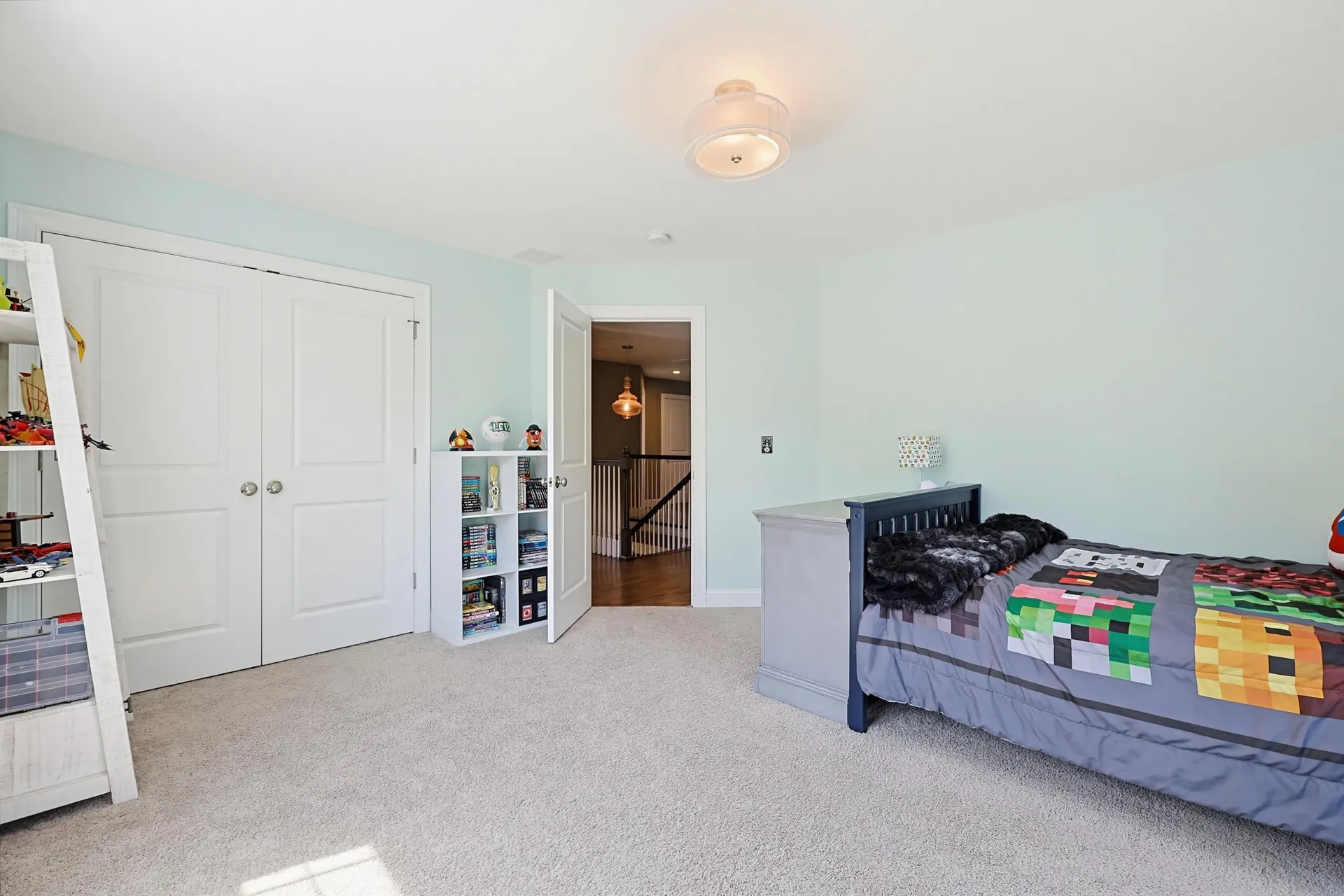 29 Aspen Drive Pelham NH 03076
