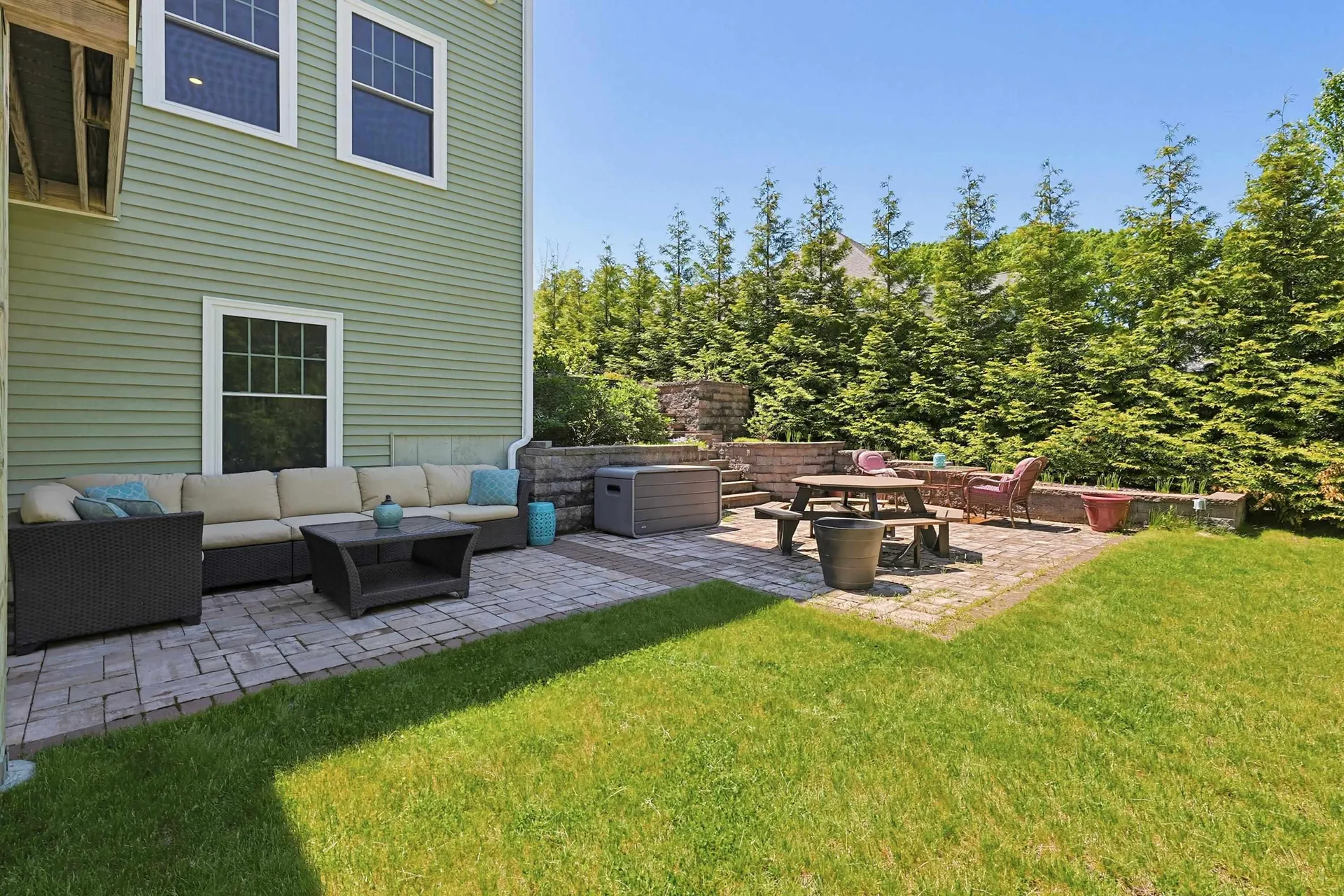 29 Aspen Drive Pelham NH 03076