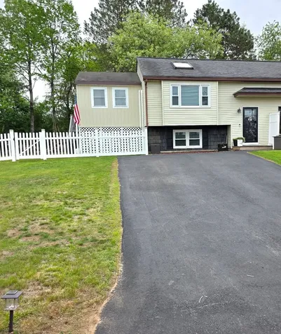 6 L Matthew Drive Derry NH 03038