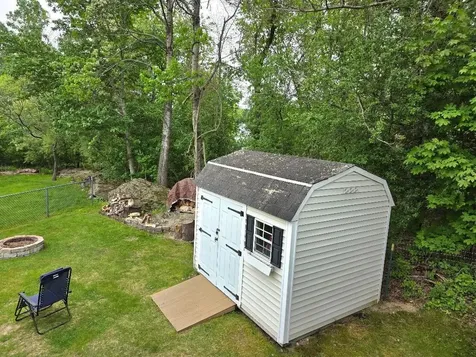 6 L Matthew Drive Derry NH 03038