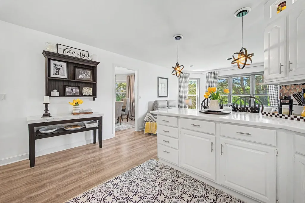 21 Wintercroft Circle Grantham NH 03781