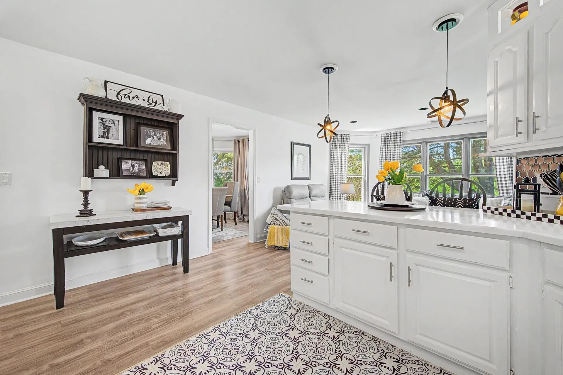21 Wintercroft Circle Grantham NH 03781