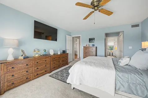 21 Wintercroft Circle Grantham NH 03781